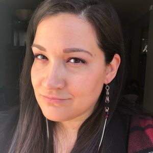 Meet your Posher, Lea